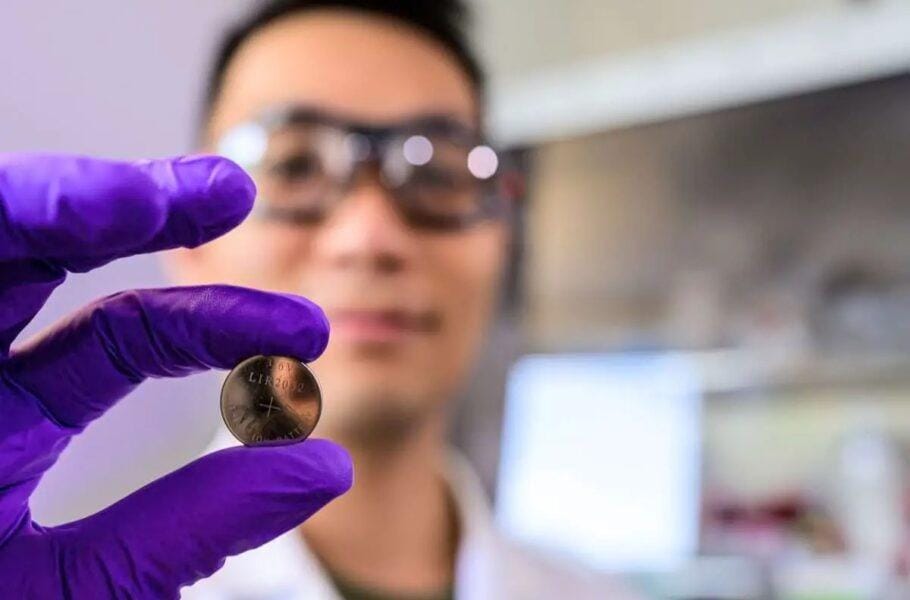 استفاده از یک پوشش فلزی سبب افزایش عمر باتری تا 44 درصد شده است